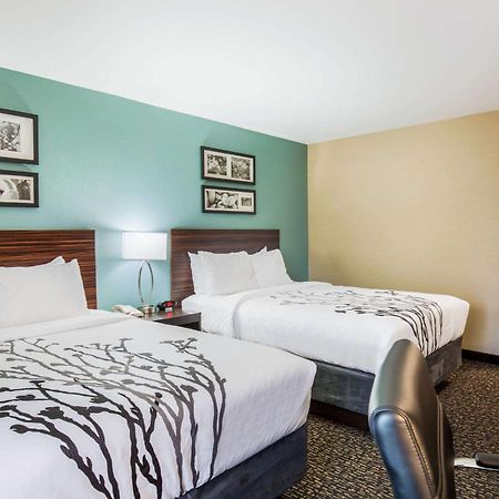 Sleep Inn & Suites Dunmore Exterior foto