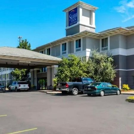 Sleep Inn & Suites Dunmore Exterior foto