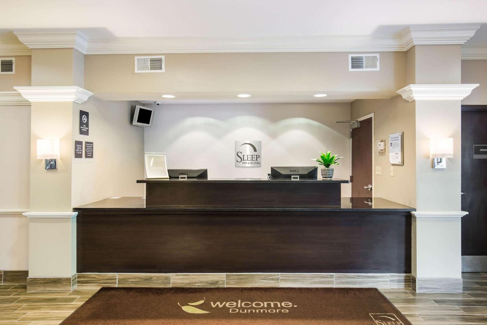 Sleep Inn & Suites Dunmore Exterior foto
